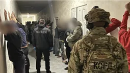 На Волині у виправній колонії діяла організована група шахраїв (фото)