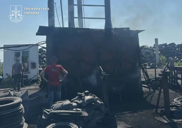 На Волині переробка шин обернулася забрудненням ґрунту: які збитки нарахували