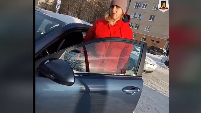 Не «ялинкою», а вздовж: на ЛПЗ штрафували водіїв, які не вміють паркуватися (відео)