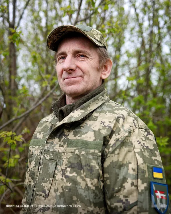 Дзижчання дронів може затримати на тижні: як воїн волинської бригади вертався в передової (фото)