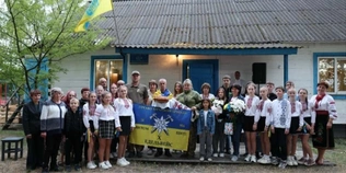 Нарешті додому: у Ківерцівській громаді зустріли звільненого Героя Миколу Касюрака (фото)