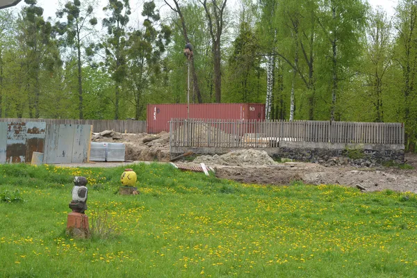 У луцькому парку ремонтують «Ротонду» (фото)