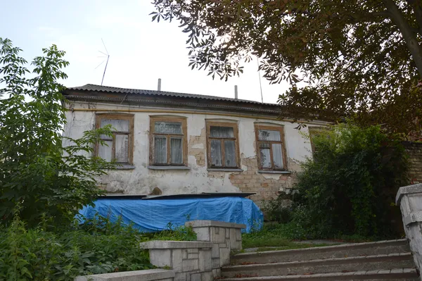 Будинок на П'ятницькій Гірці, 1