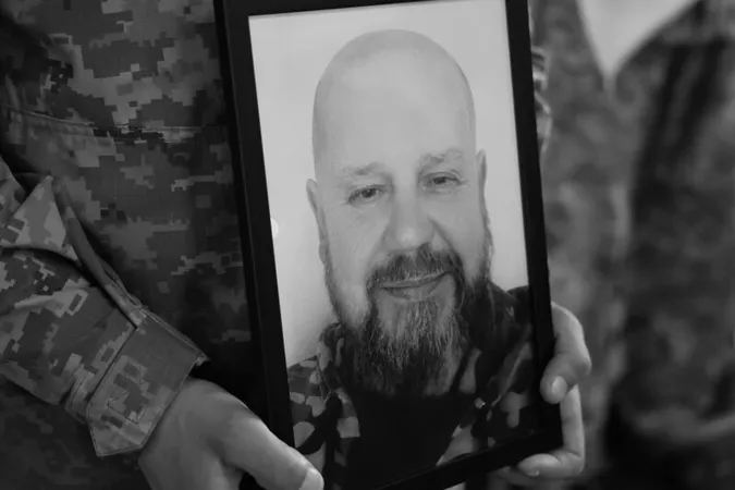 Загинув на Харківщині: у Луцьку попрощалися з Олександром Джобулдою