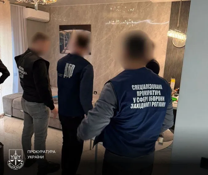 Тимчасова непридатність за 7 тис. доларів: на Волині судитимуть начальника ТЦК (фото)