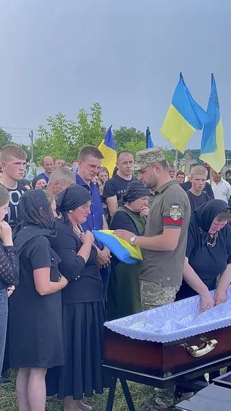 У Луцькому районі прощались з Героєм Володимиром Сидляром (фото)