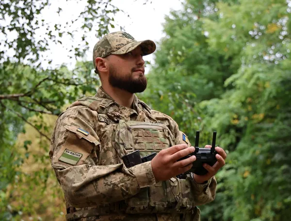 Від діджея до інструктора БПЛА: як 25-річний волинянин після поранення навчає військових керувати дронами (фото)
