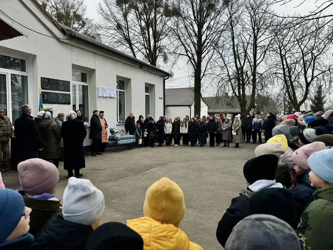 У Нововолинській громаді відкрили меморіальні дошки на честь двох захисників (фото)