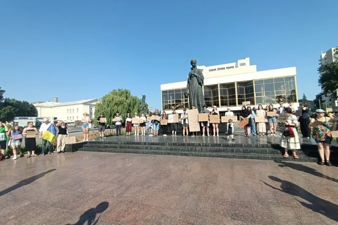 У Луцьку – другий день протестів через відставку Федорова