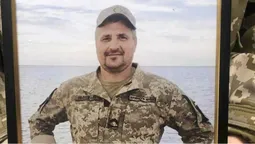 За місяць родина втратила на війні двох синів: у Володимирі попрощалися з полеглим воїном Русланом Барщевським (фото)