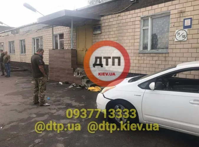У Києві п'яний водій збив трьох курсанток: треба гроші на операції