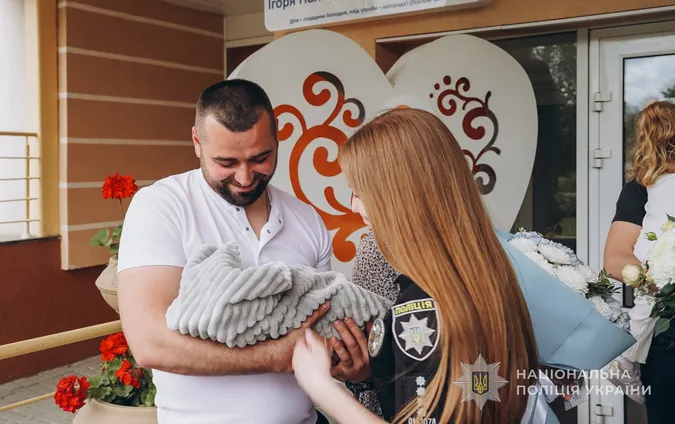 Поліцейський-доброволець стрілецького батальйону Волині вдруге став батьком (фото)