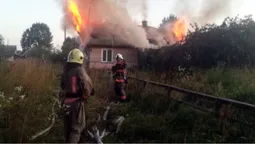 На Ківерцівщині загорівся житловий будинок (відео)