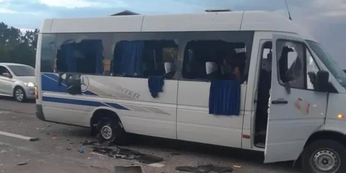 Під Харковом розстріляли автобус ОПЗЖ