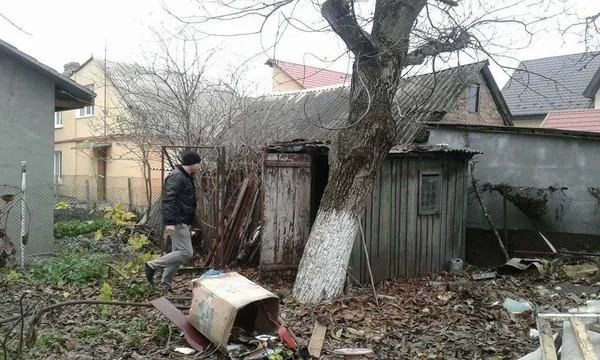 У Луцьку «знесли» сараї на Львівській (фото)