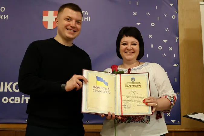 «Учитель року – 2025»: у Луцьку відзначили переможців обласного конкурсу (фото)