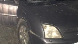 На волинській трасі автомобіль злетів у кювет: є постраждалі