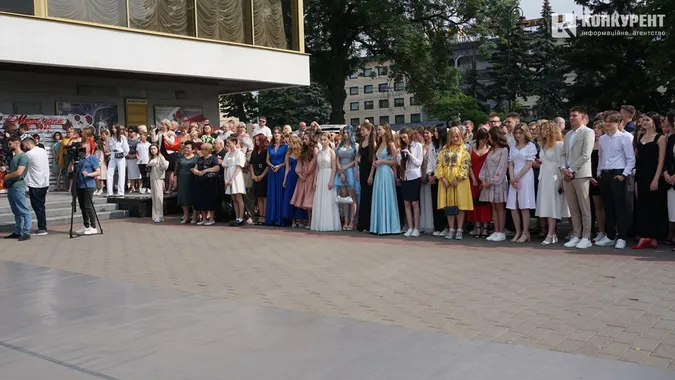 У Луцьку нагородили медалістів: як все було (дуже багато фото)