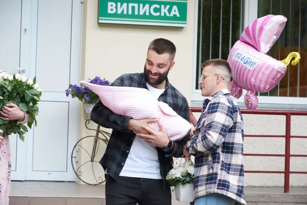 Актриса серіалу «Жіночий лікар» народила доньку в Луцькому пологовому будинку (фото)