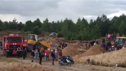 На Рівненщині двох дітей засипало піском: один загиблий  (фото)
