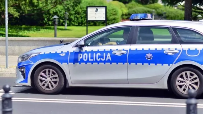 У Польщі чоловік побив українського підлітка через українську мову