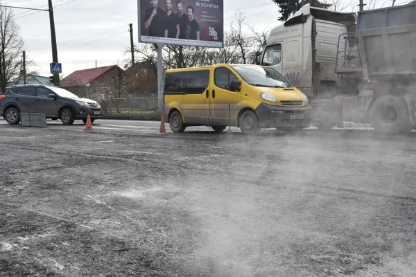 У Луцьку завершують ремонт дворів і доріг (фото)