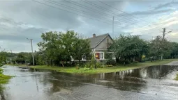 У Ківерцях після дощу вулиця пішла під воду (фото)