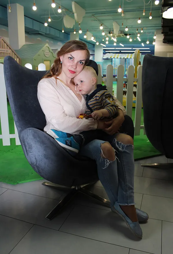 Хто з відомих лучан бере дітей на роботу
