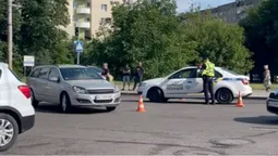 У Луцьку на Рівненській – аварія: вулицею тягнеться чималий затор (відео)