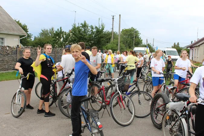 Велосипедисти з Підгайцівської громади за 5 годин проїхали пів сотні кілометрів (фото)