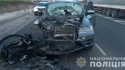 У Луцькому районі зіткнулися BMW і вантажівка (фото)
