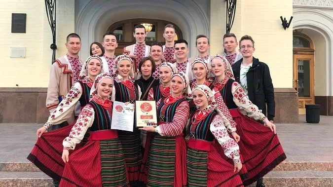 Готувались 4 роки: як луцька «Волиняночка» запалювала сцену у столиці (відео)