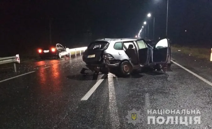 Троє постраждалих: шукають свідків ДТП у Луцькому районі (фото)