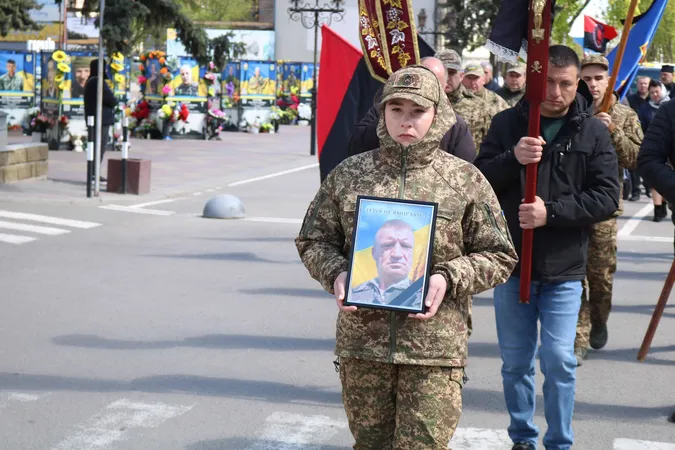 На Волині попрощалися із Героєм Василем Фаринюком (фото)