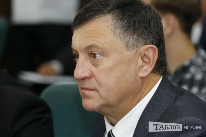 Екс-мер Луцька не зміг відсудити в міськради 56 тисяч гривень зарплати