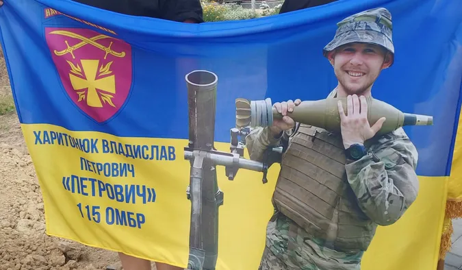 У Луцькому районі попрощалися із молодим воїном Владиславом Харитонюком (фото)