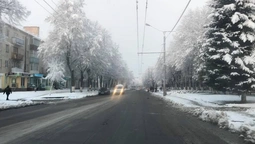 У Луцьку залучили більшу частину снігоприбиральної техніки (фото) 