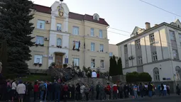 Під стінами Луцькради – мітинг (фото)