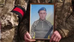 На Волині попрощалися із 38-річним матросом Олександром Слебіком (фото)