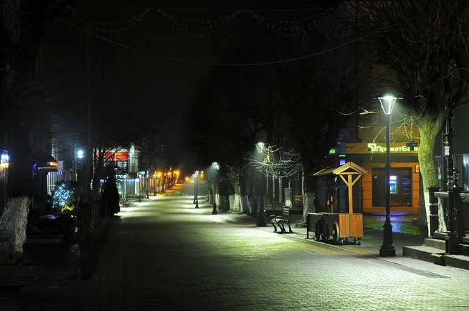 (НЕ)пішохідна вулиця Лесі Українки (фото)