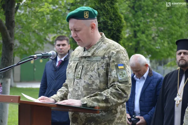 Луцькі прикордонники відзначили професійне свято (фото)