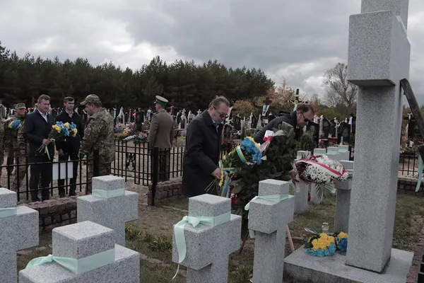 На Волині вшанували військовослужбовців, вбитих більшовиками (фото)