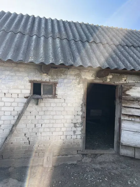 Неподалік Луцька продають недорогу ветлікарню (фото)
