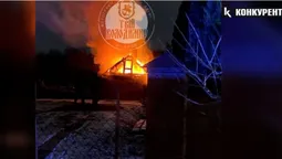 У Володимирі згорів вщент будинок (відео)
