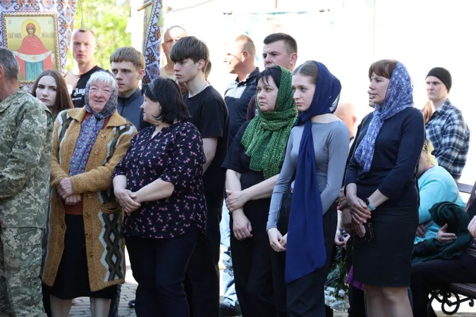 У Луцькій громаді попрощалися з Героєм Віктором Кицуном (фото)