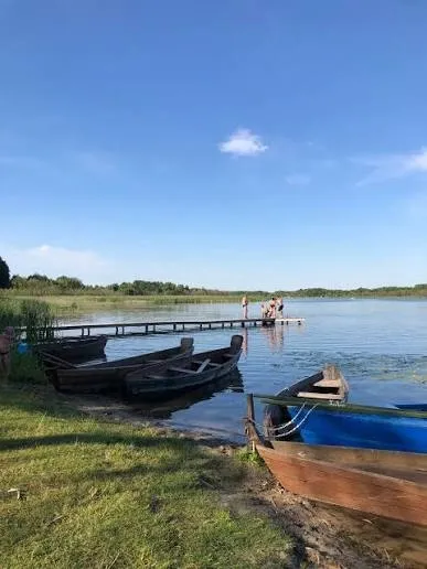 Затока Лука є частиною озера Світязь