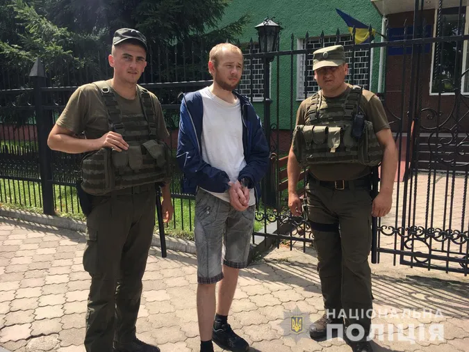 Злочинця, який втік з-під варти в Луцьку, знайшли
