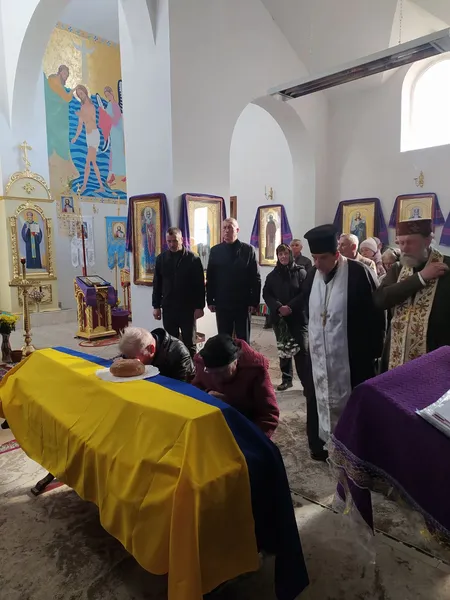 На Волині попрощалися із загиблим капітаном медслужби Олексієм Воробцем (фото)