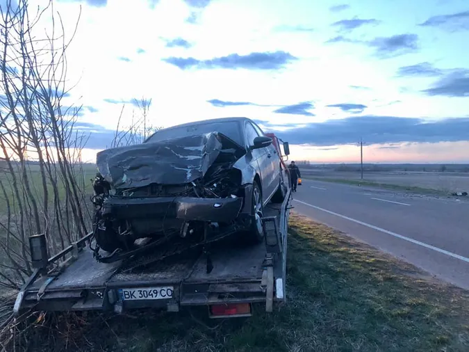 Аварія на трасі Київ-Ковель-Ягодин: автомобілі перетворилися в купу брухту (фото)