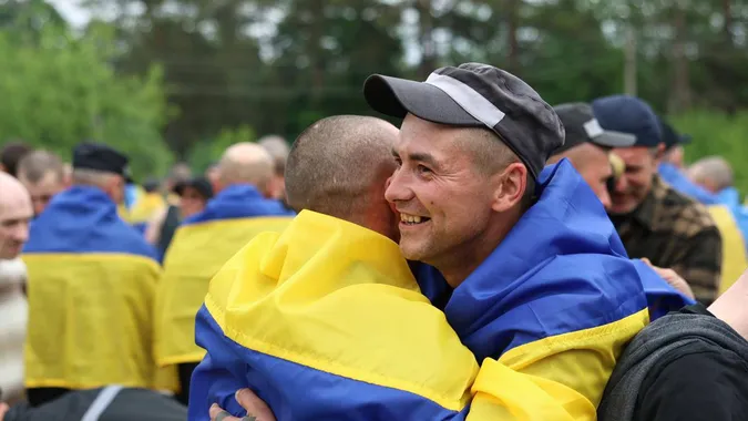 303 українських захисники вдома, – Зеленський